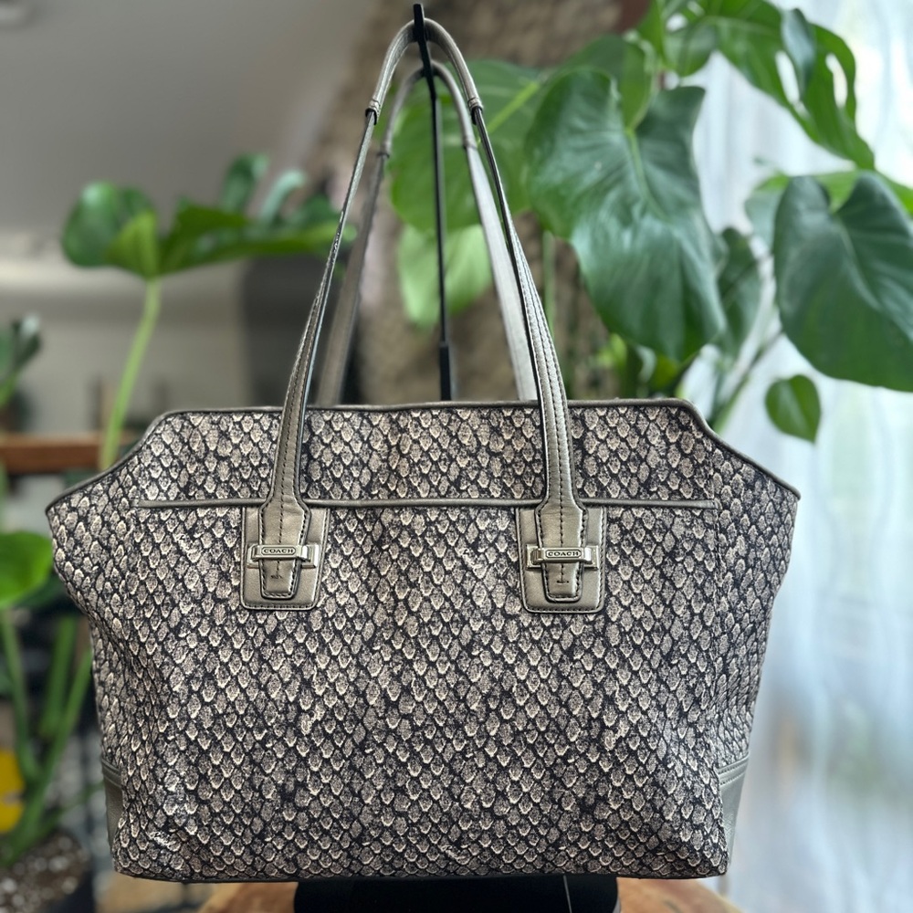Coach Signature Snake Print Tote Leather Trim Shoulder Bag Hangtag Charm